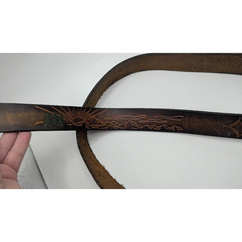 Vintage Hand Tooled 37-40 Leather California Mountain Scene Belt Dark Brown Snap